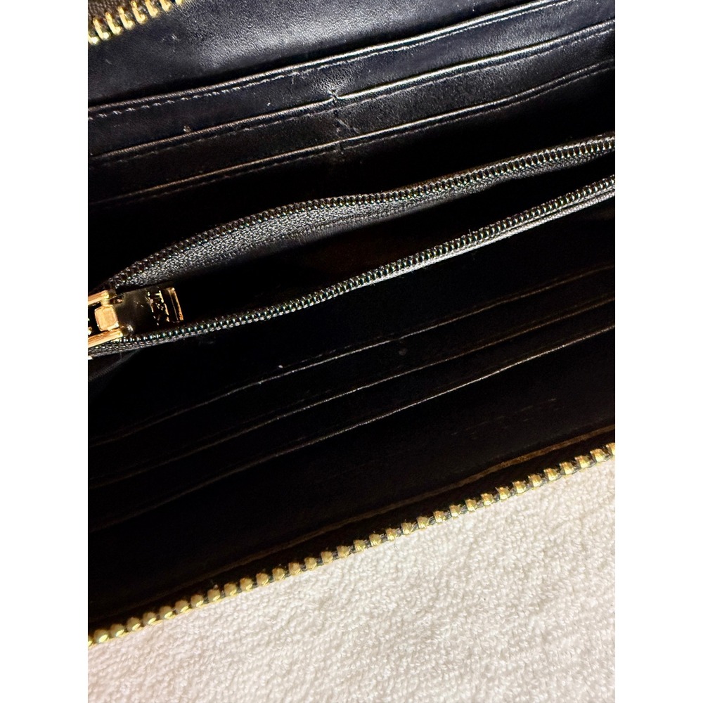 Badgley Mischka Black Studded Zip Around Wallet Gold Hardware Logo Long Clutch - Picture 6 of 8